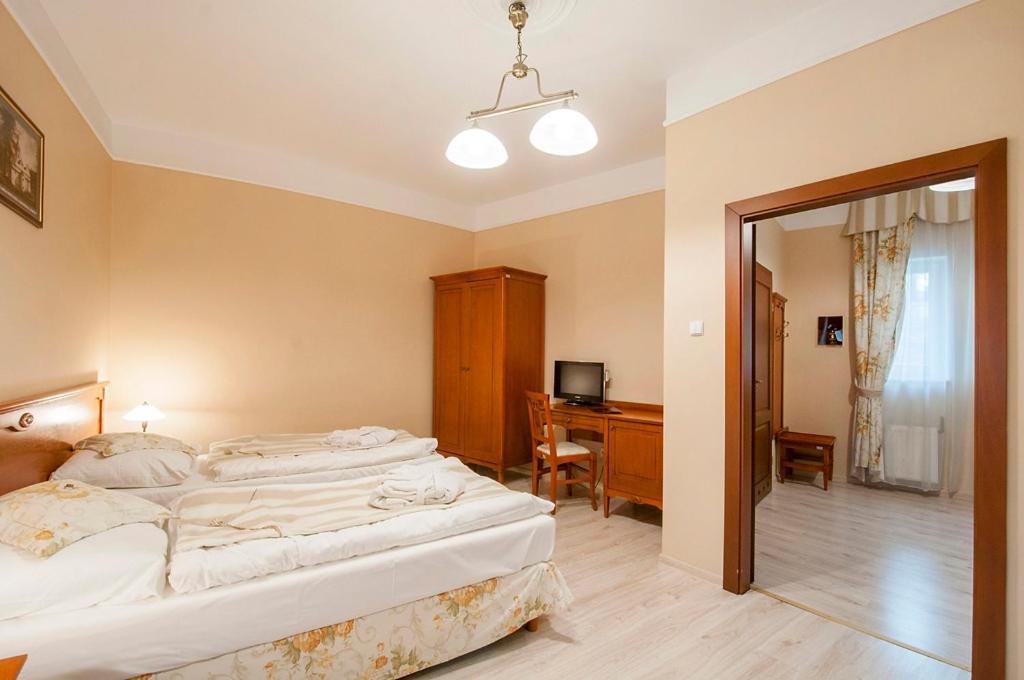 Zdroj Wojciech Aparthotel Lądek-Zdrój Eksteriør bilde