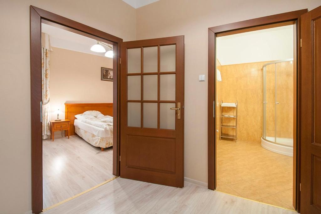 Zdroj Wojciech Aparthotel Lądek-Zdrój Eksteriør bilde